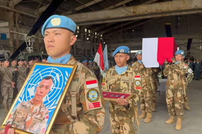 Dilepas dari Lebanon, Jenazah Praka Rico Dibawa ke Indonesia