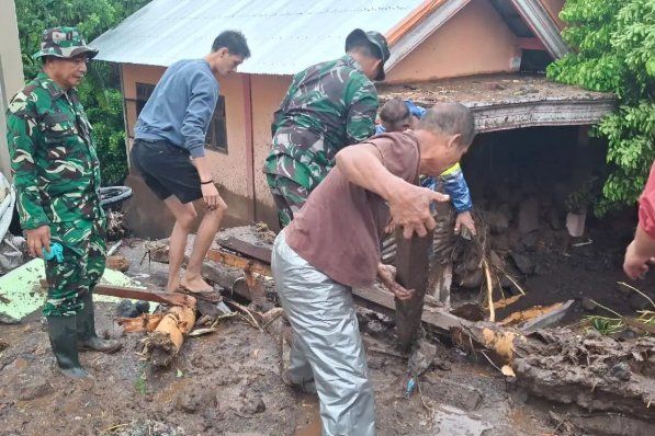 Korban Tewas Banjir Bandang Sitaro Jadi 16 Orang