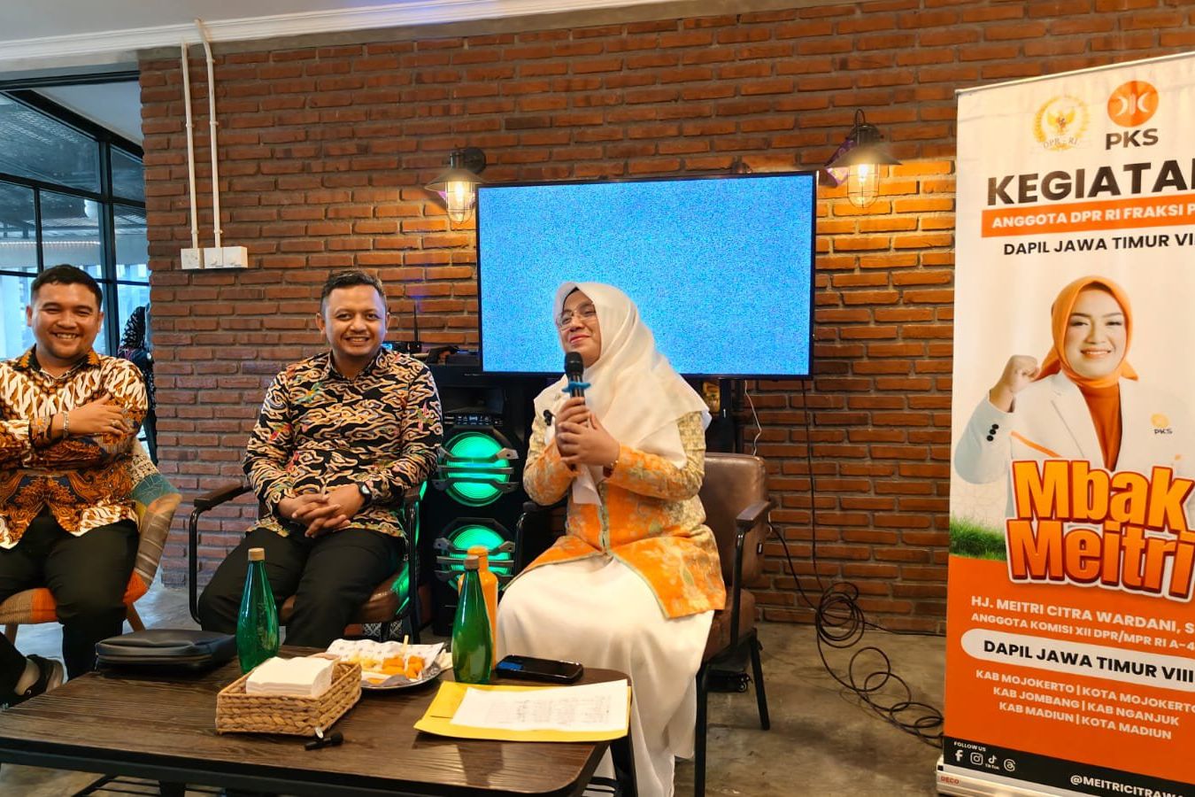Anggota DPR RI Meitri Citra Wardani Serap Aspirasi Insan Media Mojokerto