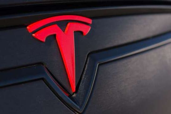 Pemerintah Indonesia Terima Proposal Investasi Tesla