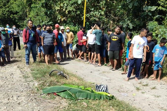 Antar Makanan untuk Lebaran, Kakak Beradik Tewas Tersambar Kereta 