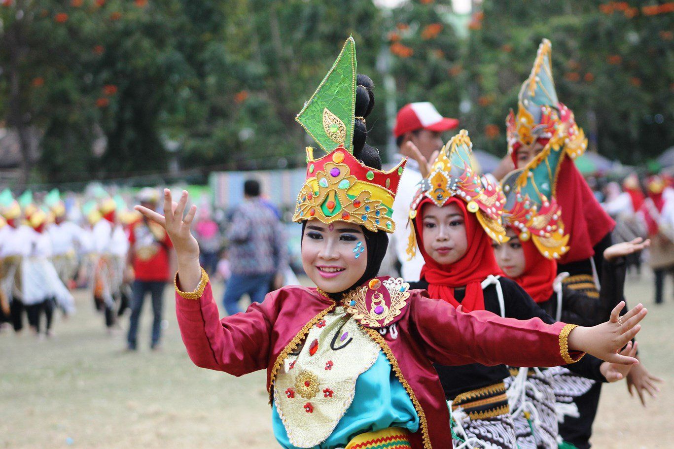 Tari Landhung Meriahkan Hari Jadi Besuki ke-255