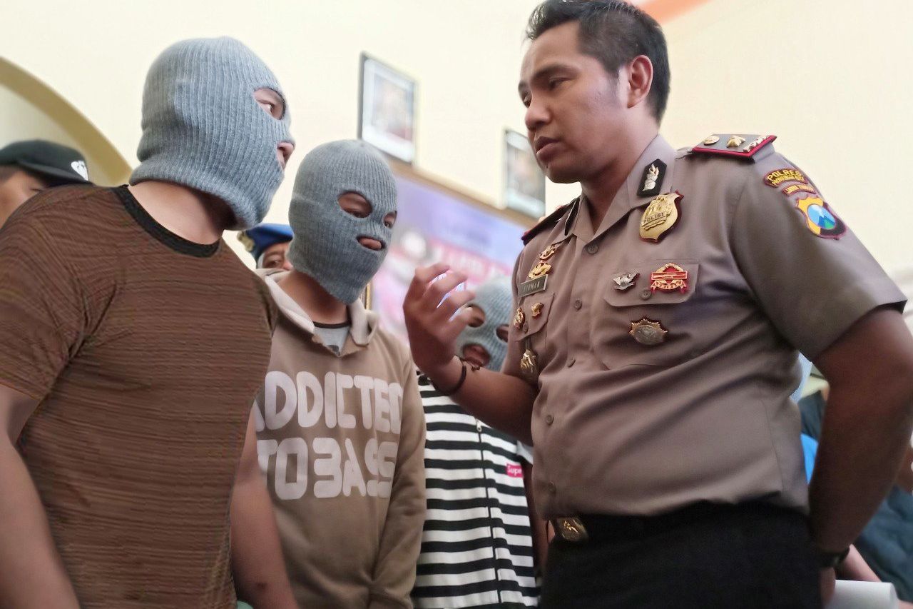 Pengerusakan Warkop di Probolinggo Ditangkap