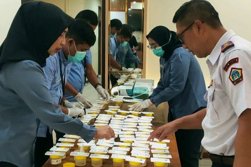 Buntut Kasus Narkoba, 100 Pegawai Dishub Gresik Jalani Tes Urine