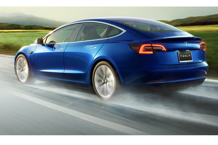Tesla Umumkan Model 3 yang Bisa Dipesan Online