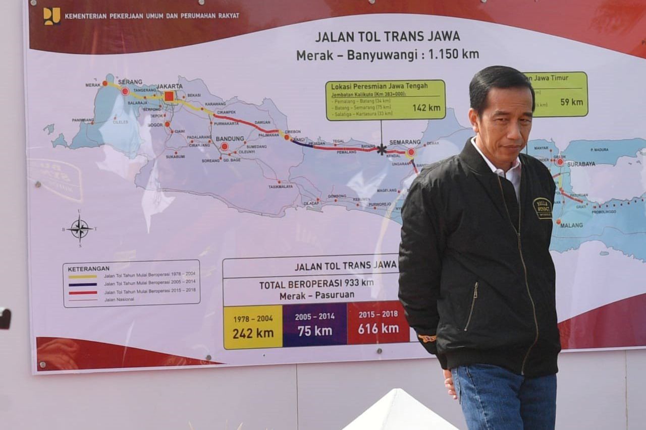 Jokowi Resmikan 4 Ruas Jalan Tol di Jawa Timur