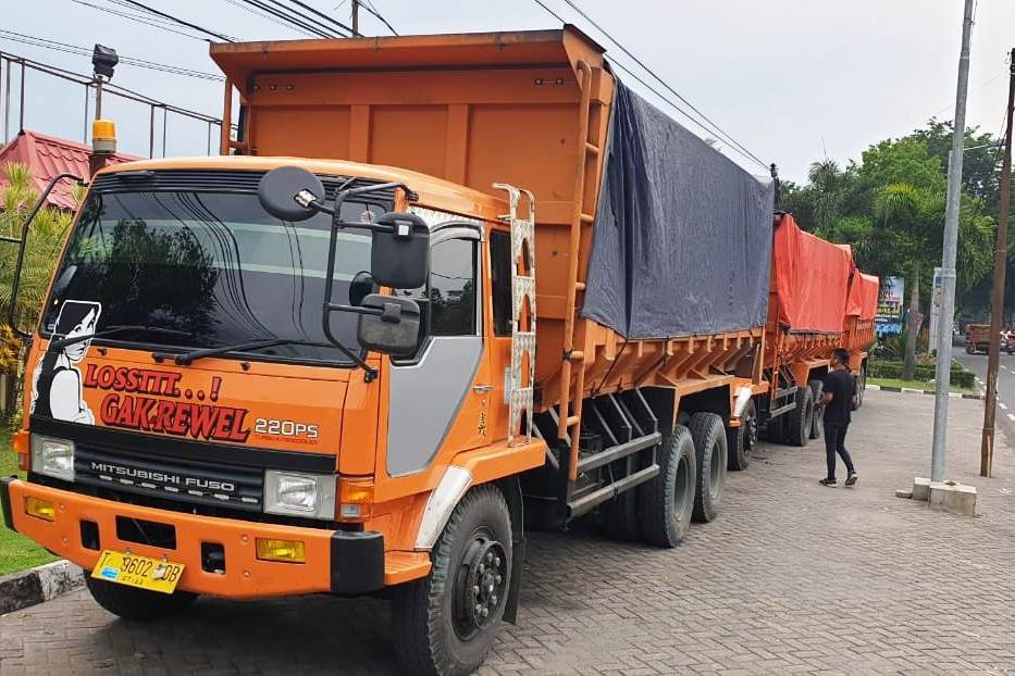 Limbah B3 Adiprima Dibuang ke Bekas Galian, Truk Pengangkut dari PT Pria
