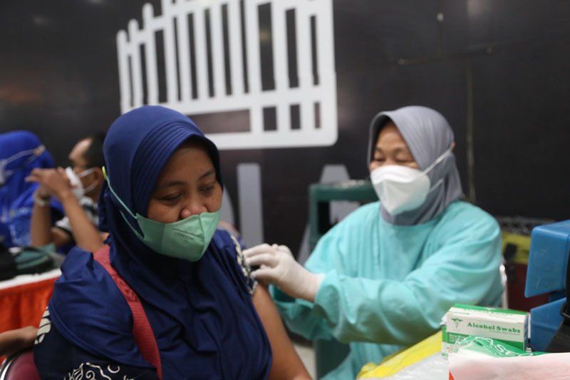 Cegah Lonjakan Kasus COVID-19, Vaksin Booster Genjar Digelar di Kota Surabaya