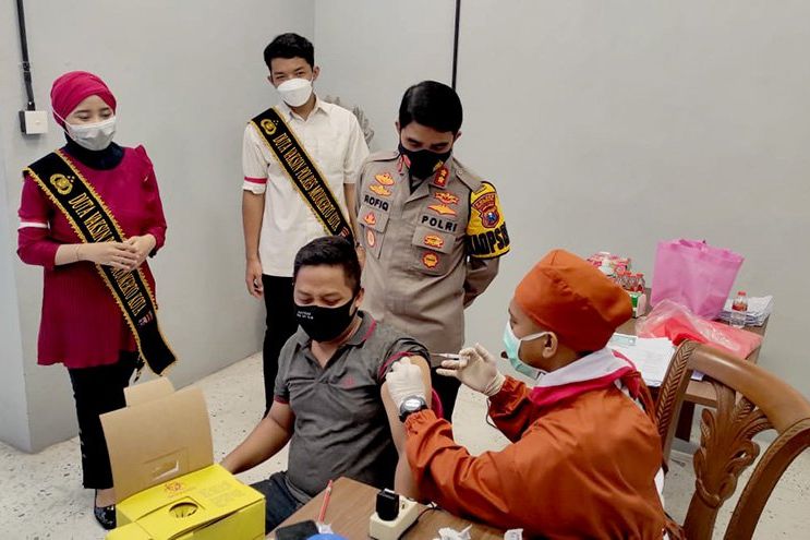HUT RI ke-76, Polresta Mojokerto Gelar Vaksinasi Massal