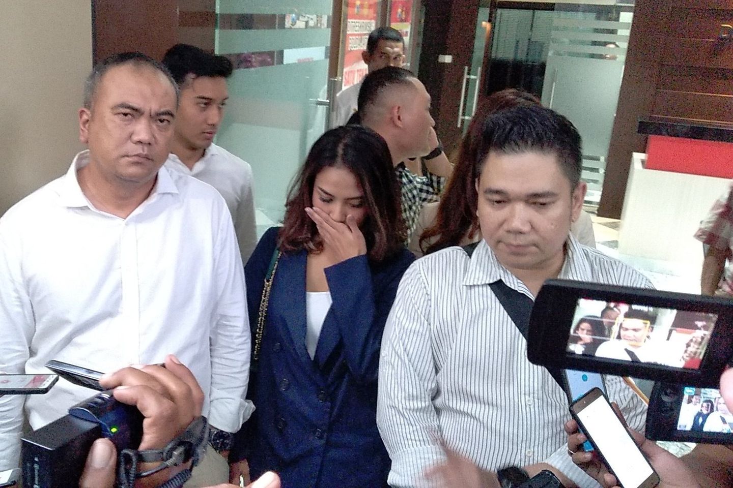 Datangi Mapolda Jatim, Vanessa Siap Jalani Pemeriksaan Polisi