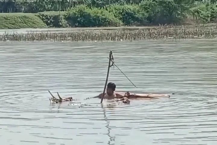 Ambil Jebakan Ikan, Warga Plumpang Tuban Tewas Tenggelam 