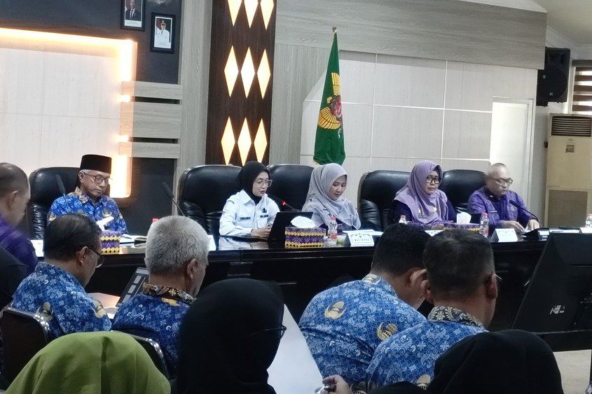 IKG Kediri Naik, Vinanda Akui Pembangunan Belum Merata