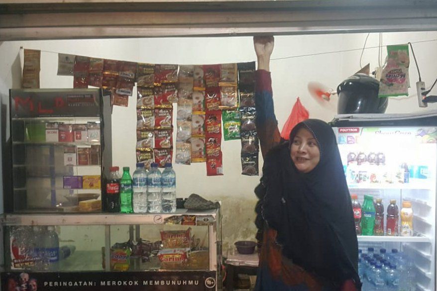 Warkop di Probolinggo Dirusak Geng Motor