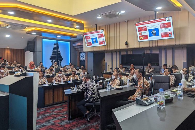 Tingkatkan Integritas ASN Pemkab Mojokerto Gelar Webinar Bertajuk Membangun Budaya Anti Korupsi