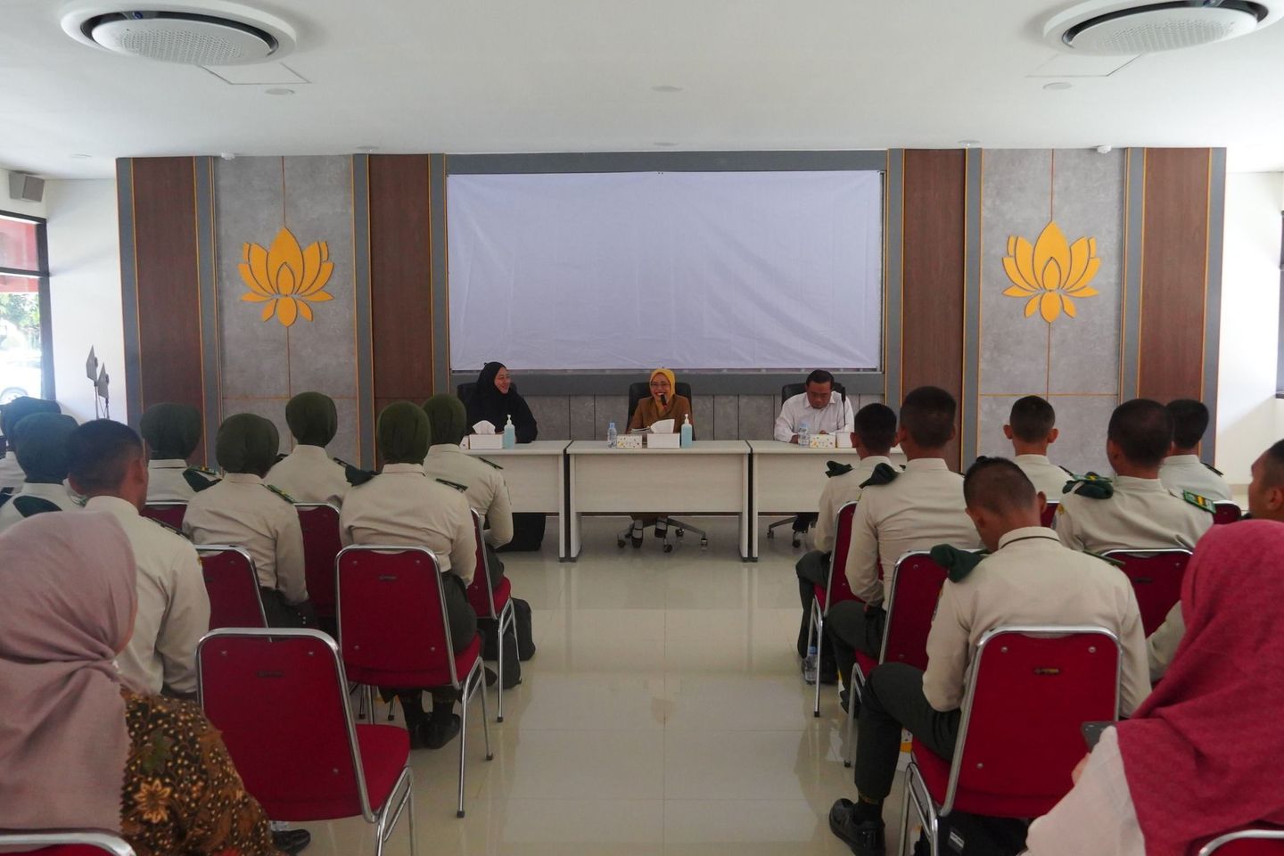 25 Siswa Taruna Brawijaya Belajar Pemerintahan Daerah di Pemkab Kediri