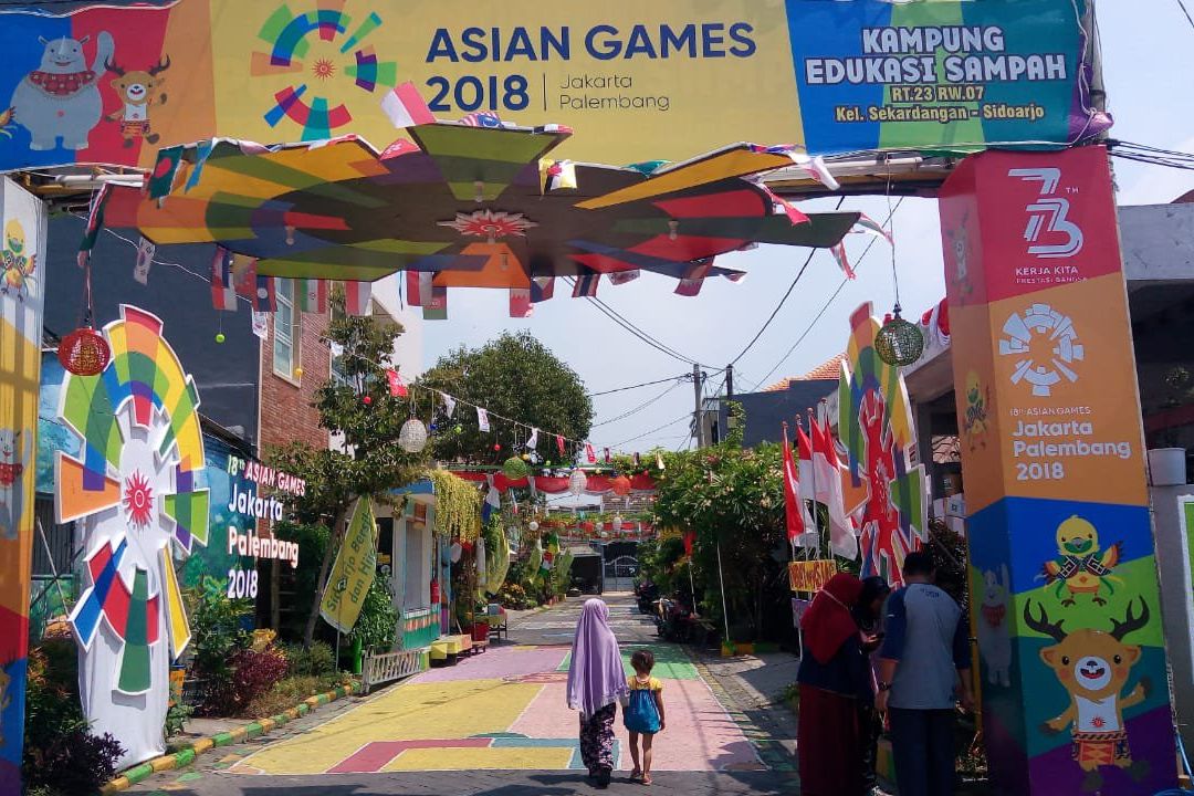 Asyiknya Mengelola Sampah di Kampung Edukasi Sampah