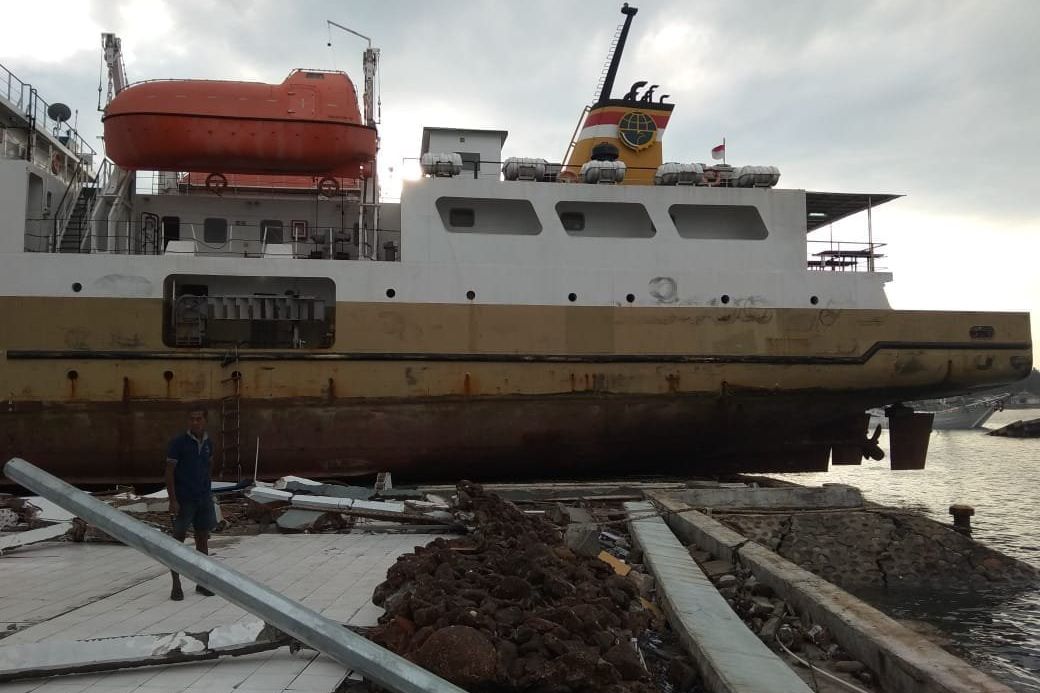 Fasilitas Pelabuhan Palu Rusak Diamuk Gempa dan Tsunami