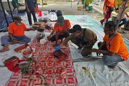 Disperta Kabupaten Probolinggo Periksa Hewan Kurban sebelum dan sesudah Disembelih