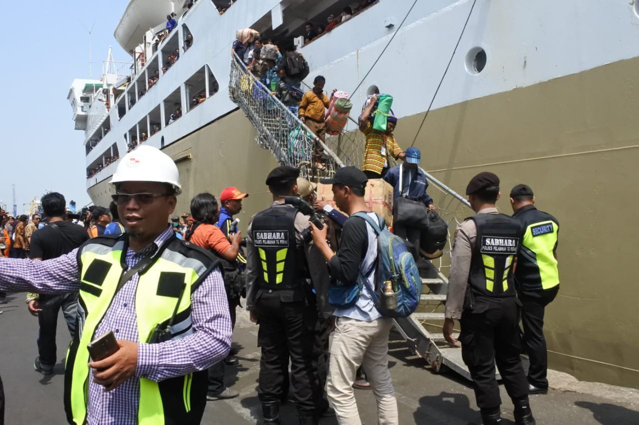 519 Pengungsi Wamena Asal Jatim Tiba di Tanjung Perak