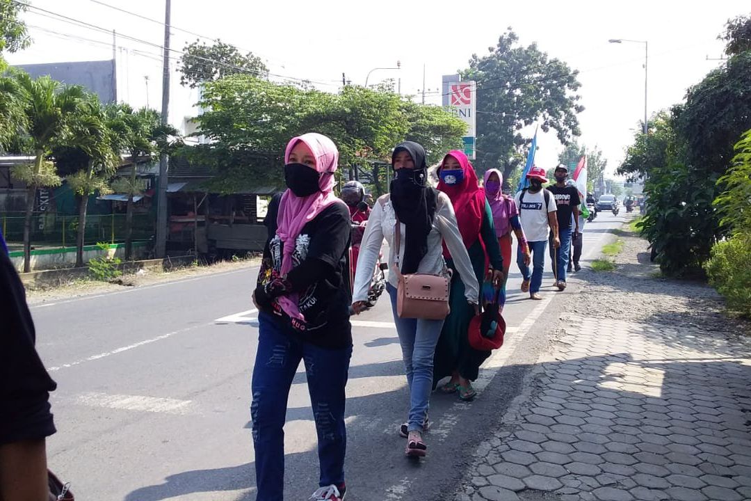 Tuntut Pemulihan Lingkungan Akibat Limbah B3, Warga Lakardowo Banding