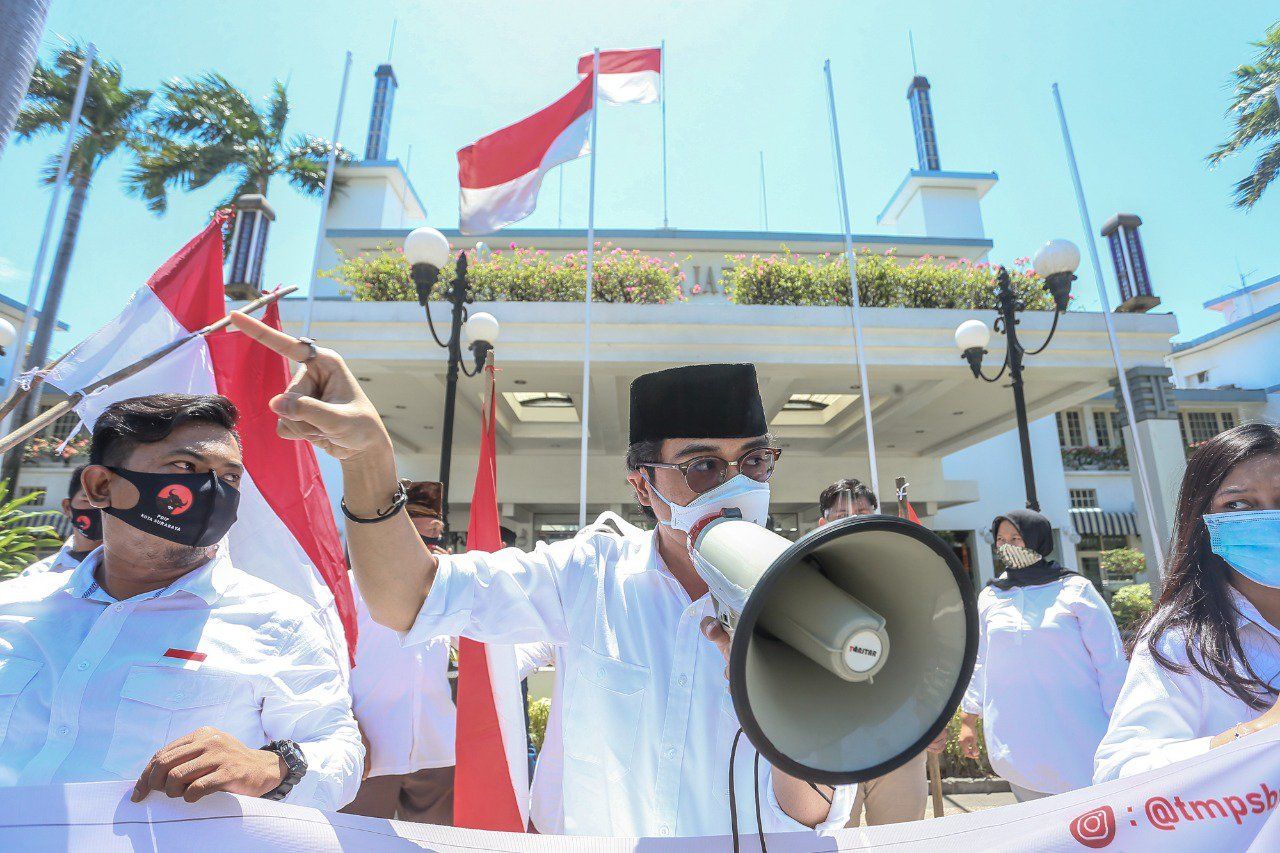 Lanjutkan Pendidikan Gratis, Eri-Armuji Hadirkan Iklim Pendidikan yang Memerdekakan