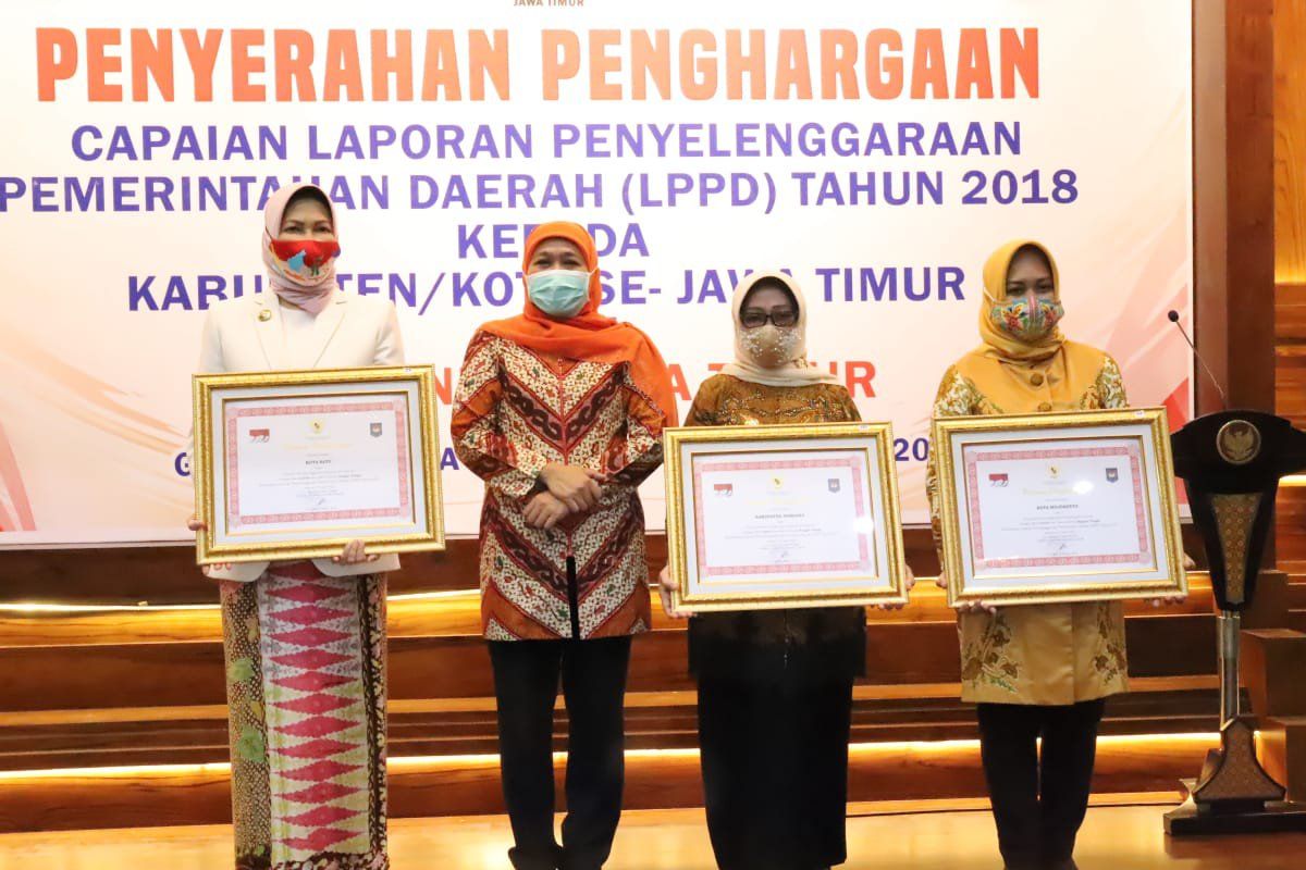Kota Mojokerto Raih Penghargaan LPPD Peringkat Dua Kategori Kota se-Jatim