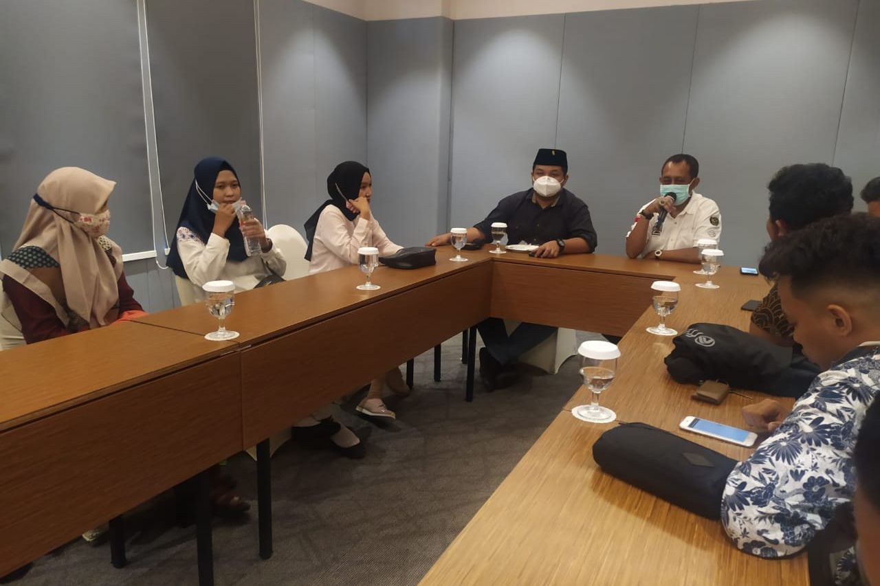 Cawawali Surabaya Armuji Komitmen Bakal Genjot Beasiswa Kuliah untuk Anak Muda