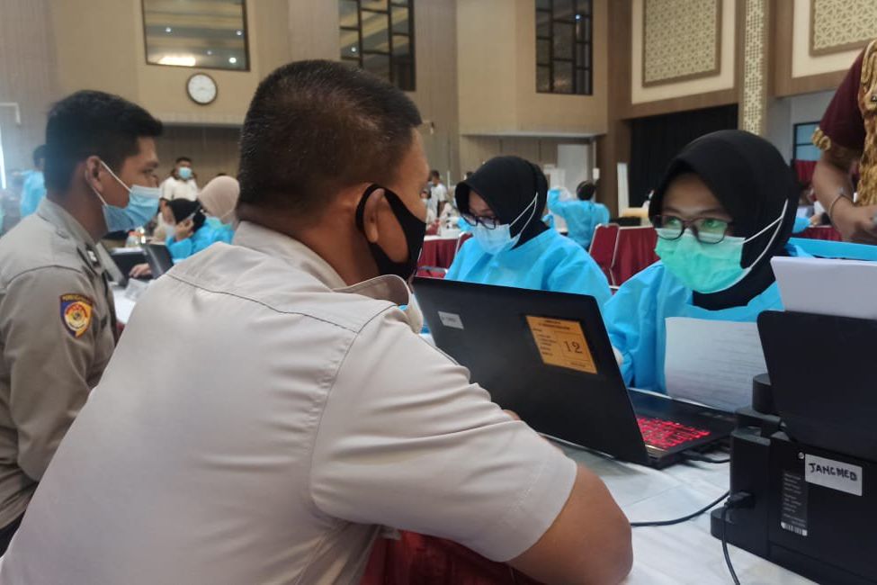 40.282 Anggota Polda Jatim Jalani Vaksinasi