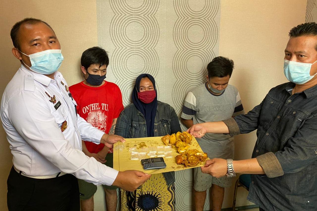 Pembesuk di Lapas Mojokerto Selundupkan Narkoba Lewat Tahu Isi