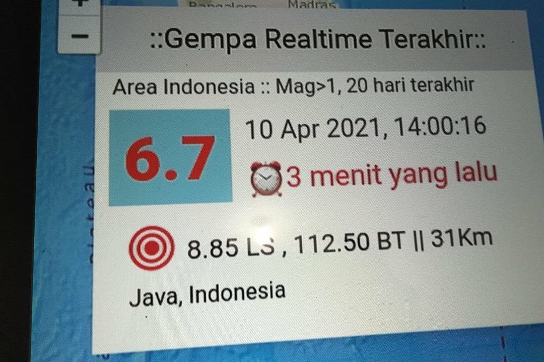 Jatim Diguncang Gempa, Warga Panik Berhamburan Keluar Rumah