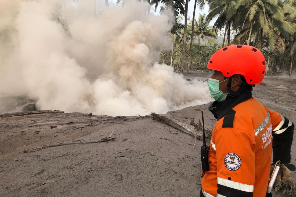 Korban Meninggal akibat Erupsi Semeru Sementara 14 Orang