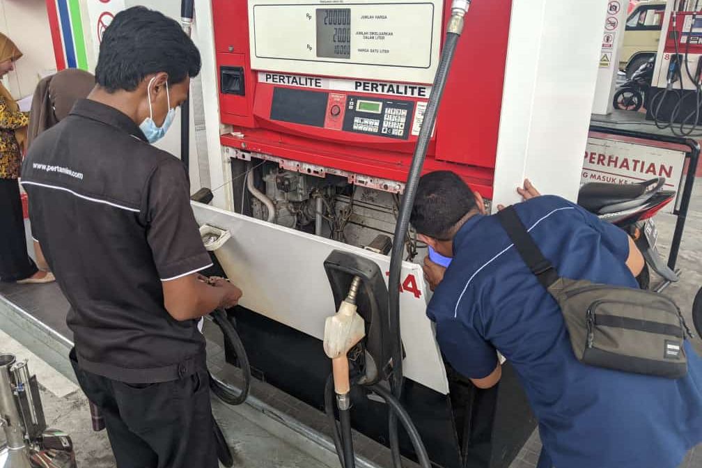 Jelang Arus Mudik, Tiga SPBU di Kota Mojokerto Dilakukan Pengecekan Takaran Cairan BBM