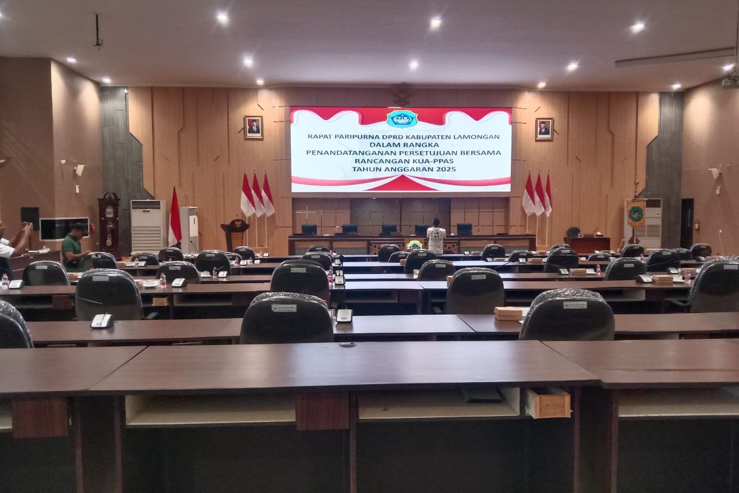 Dihadiri 20 Orang dan Tak Kuorum, Rapat Paripurna DPRD Lamongan Dibatalkan