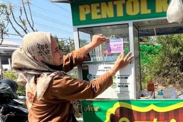Cek Borak dan Formalin, Dinas Peternakan Lamongan Razia Makanan PKL