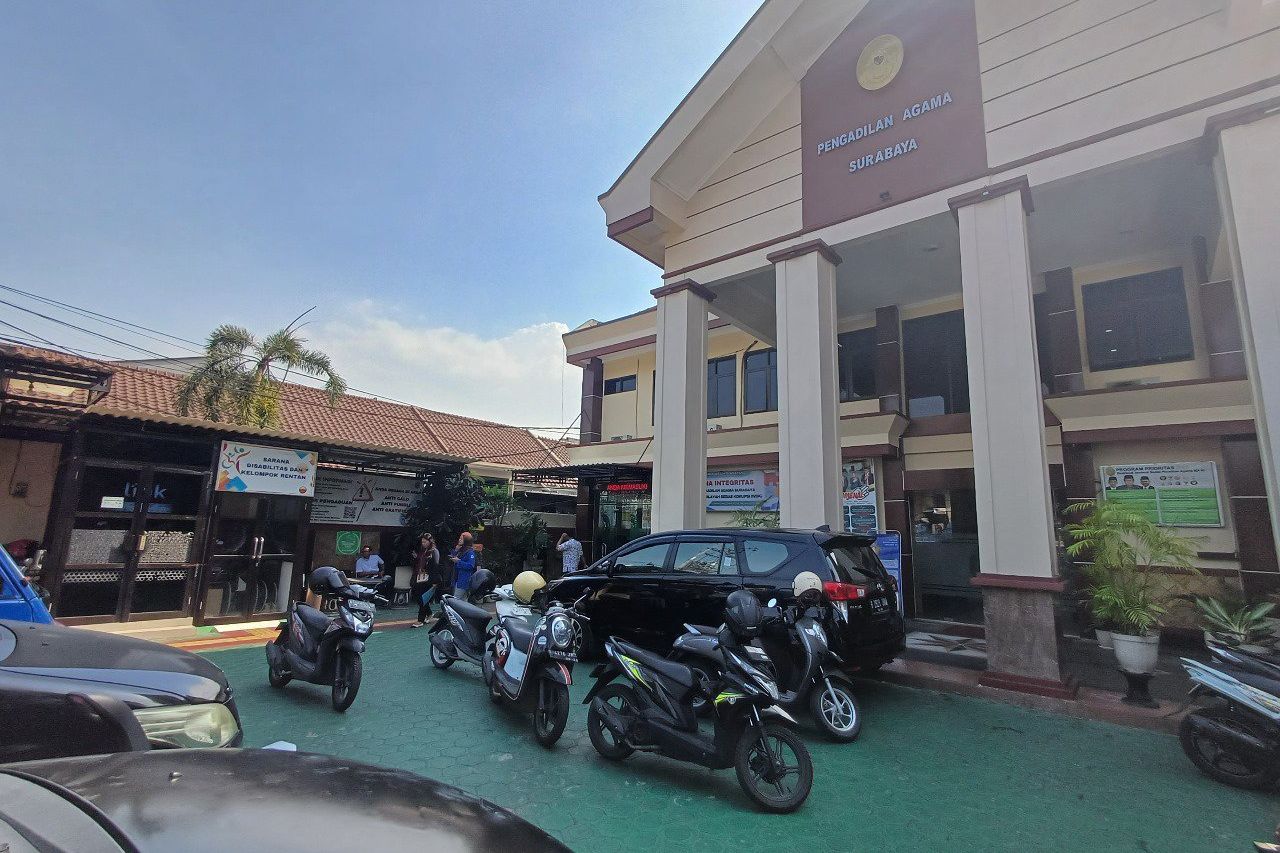 Pinjol dan Paylater Turut Picu Perceraian di Surabaya