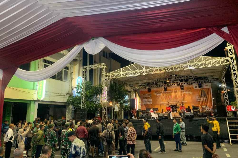 Pentas Budaya Papua di Kya-Kya Surabaya Ricuh
