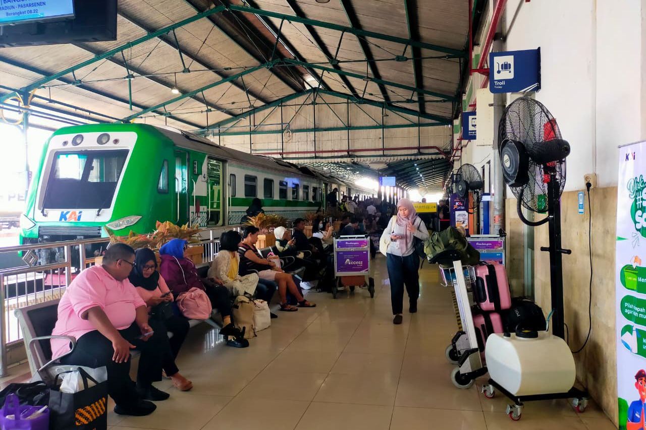 Hari H Lebaran, Stasiun di Daop 7 Madiun Masih Diserbu Penumpang