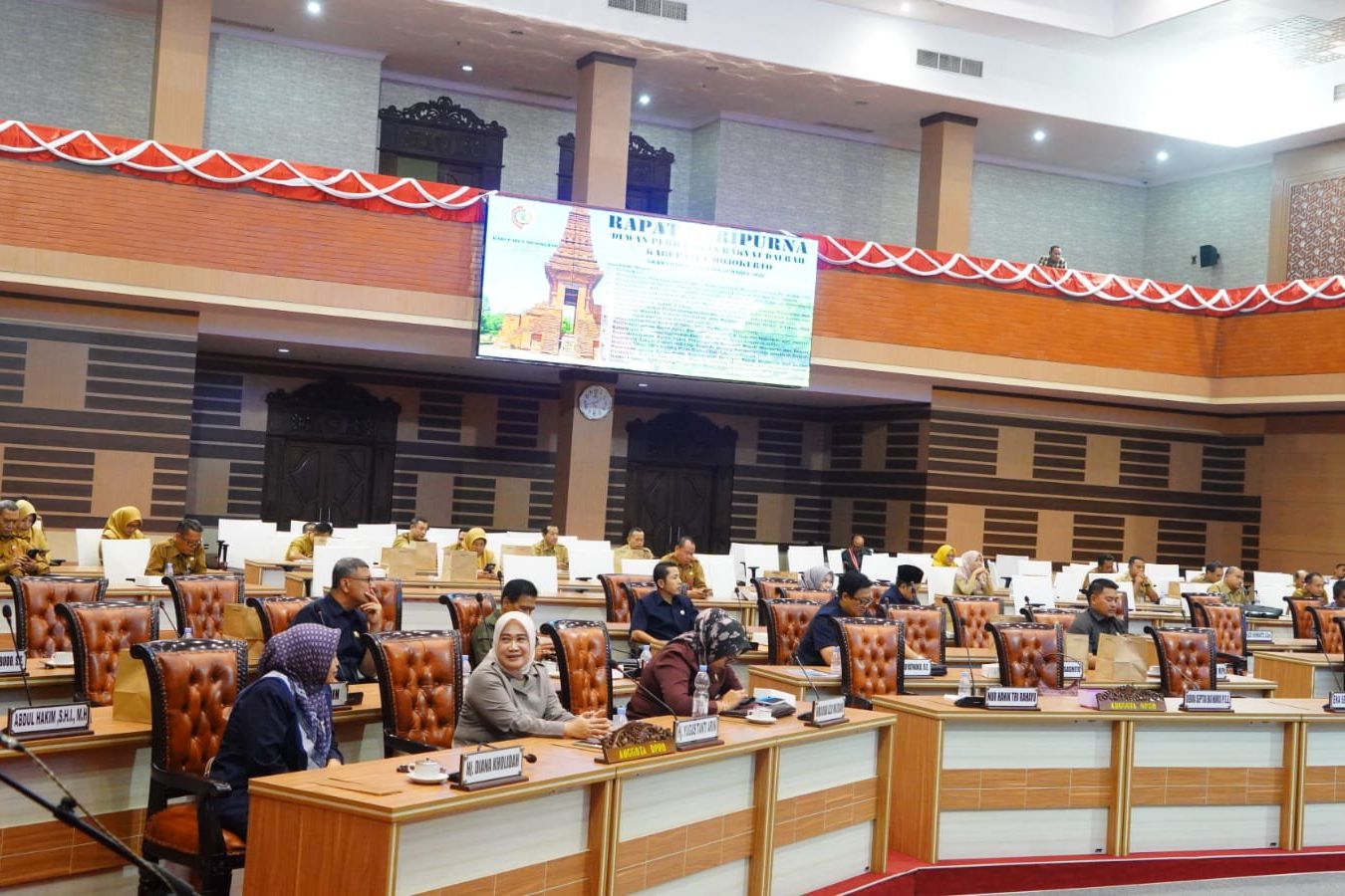 Rapat Paripurna DPRD Mojokerto Tetapkan Arah Baru Pajak dan Retribusi Daerah