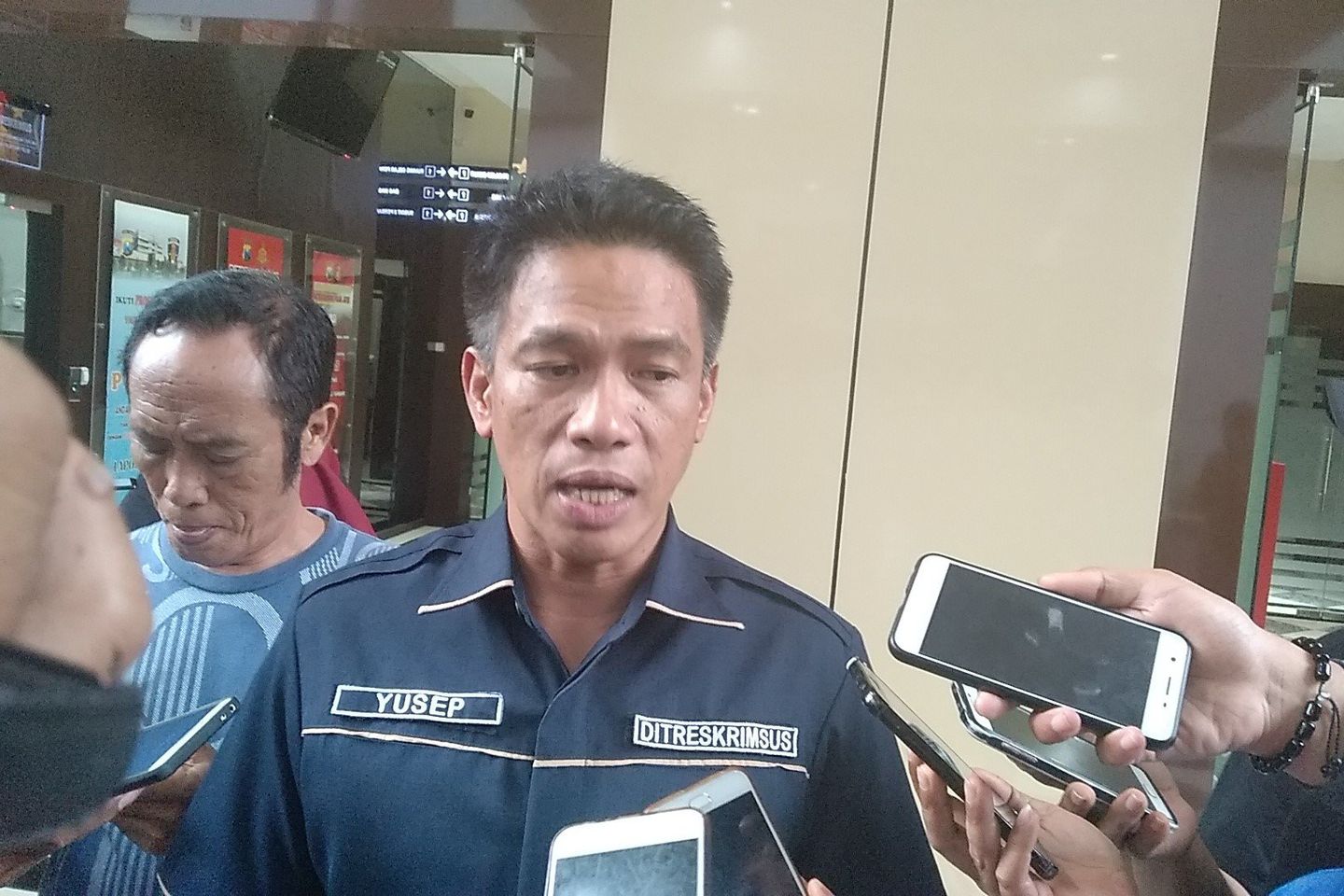 Polisi Klarifikasi Status F Dalam Kasus Jalan Gubeng Ambles