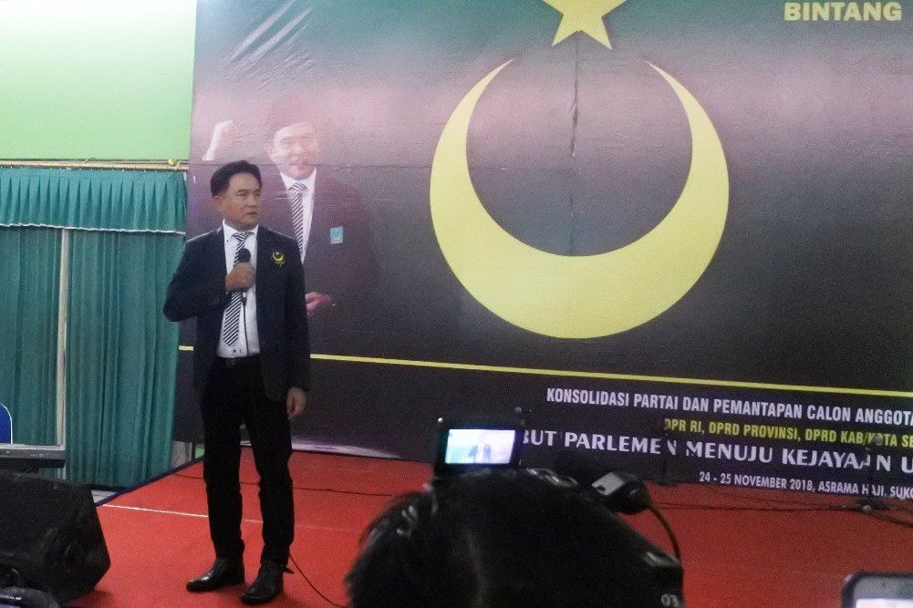 PBB Target Bentuk Fraksi di DPR