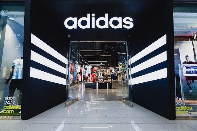 Asyiknya Beli Adidas Melalui Augmented Reality