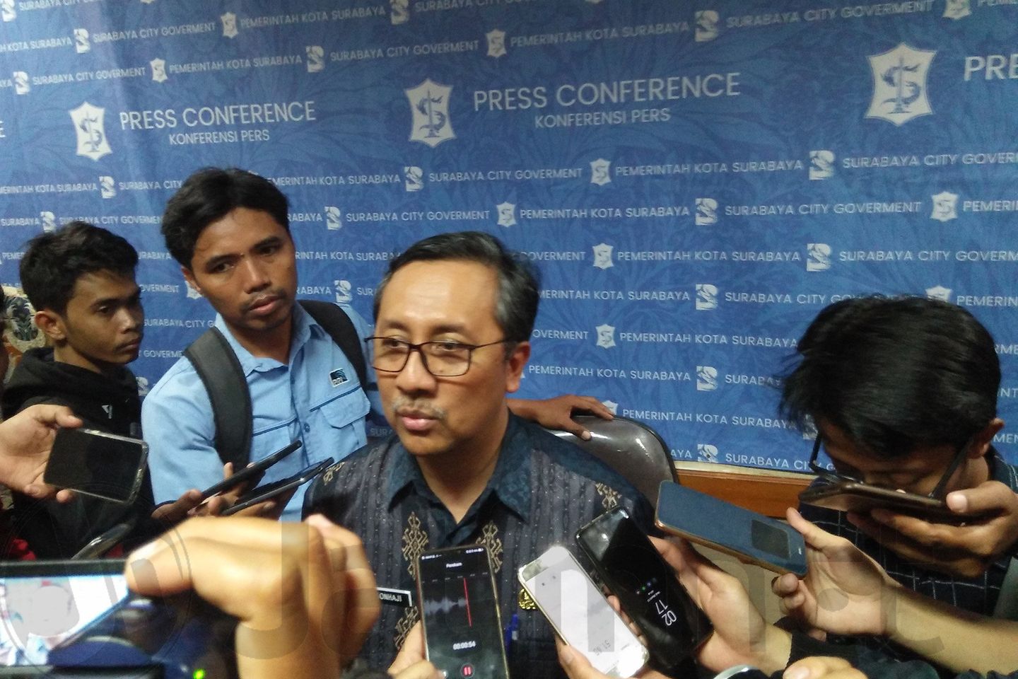 Pemkot Dorong Warga Surabaya Segera Miliki KTP Elektronik