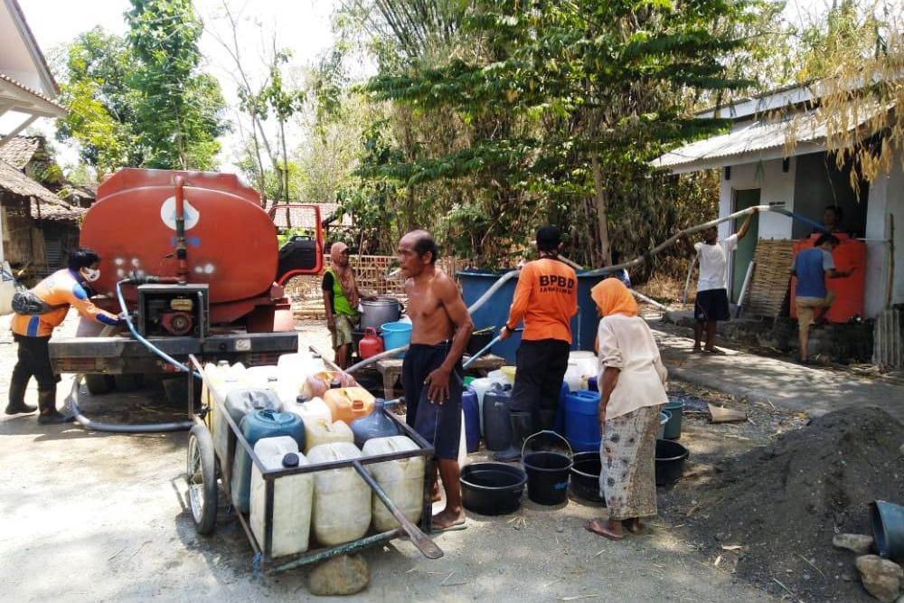 Di Tengah Pandemi, Tiga Desa di Situbondo Krisis Air Bersih