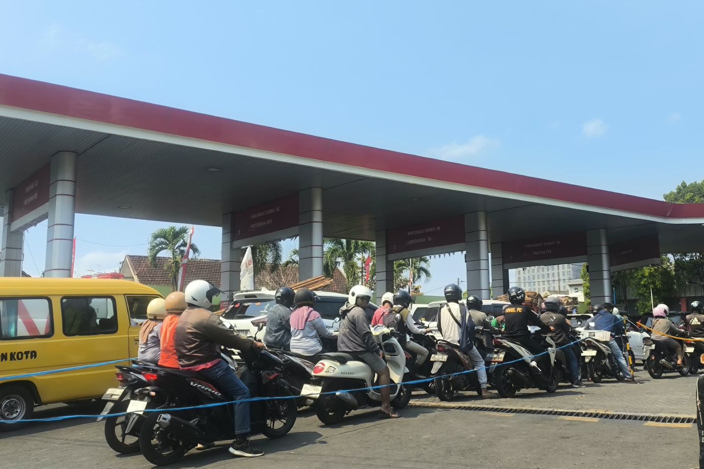 Jember Kembali Krisis BBM, Bupati Gus Fawait Terapkan WFH ASN Dua Hari