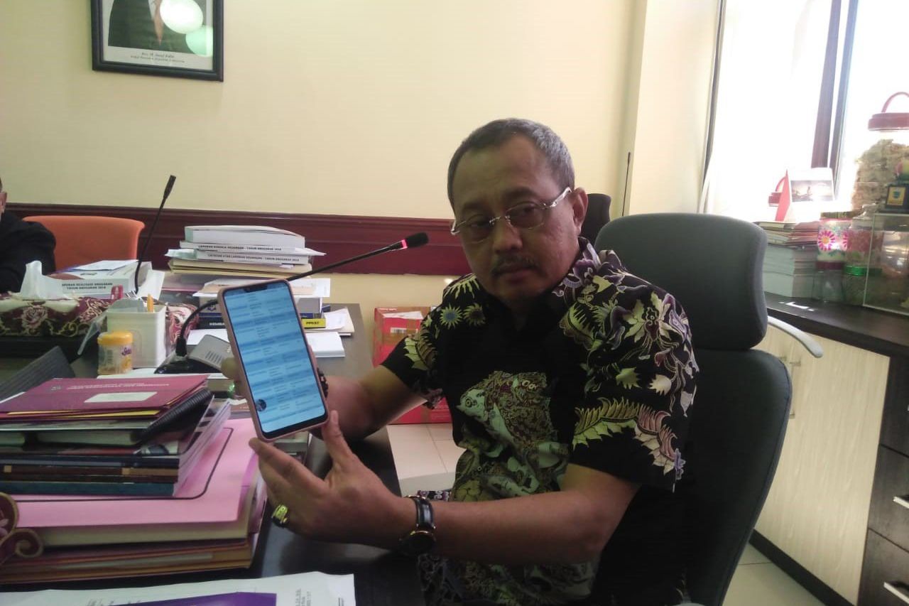 Mangkir Panggilan Kejati, Armuji: <em>Wes Gak Wayahe, Saiki Wayahe</em> Risma