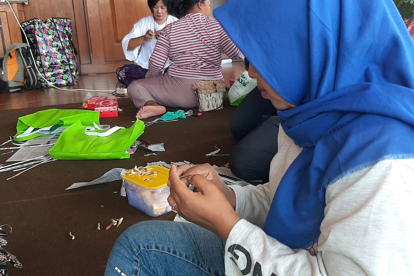 Desa Wisata Kemiren Bangun Bank Sampah 