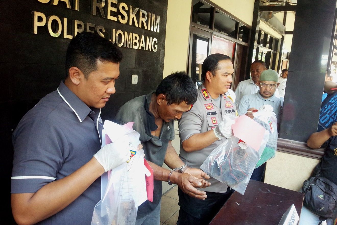 Penarik Becak Habisi PKL Jombang Dilatarbelakangi Cemburu