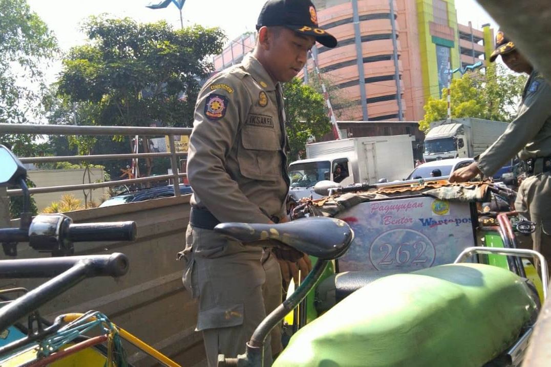 Dishub Surabaya Tertibkan Tujuh Bentor