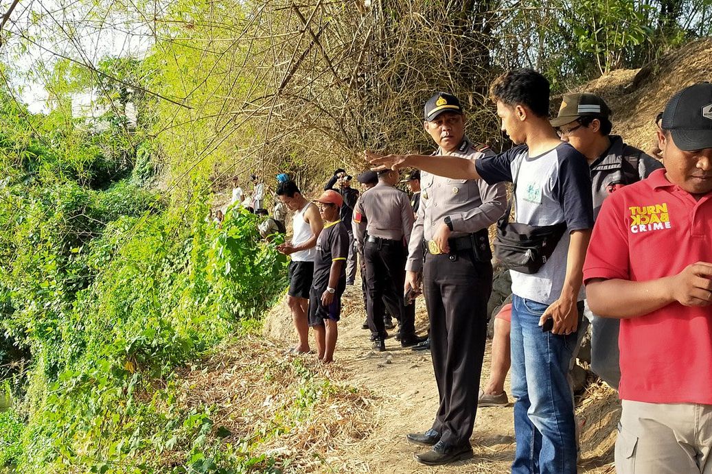 Warga Ponorogo Terseret Derasnya Arus Sungai Brantas di Blitar