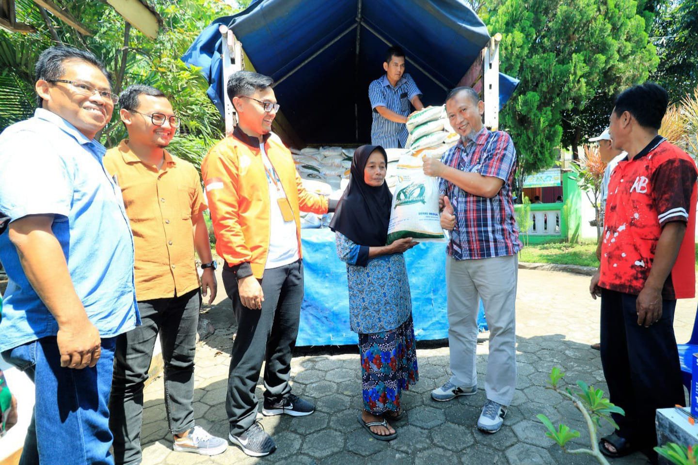 <strong>20.353 Warga Kota Probolinggo Digelontor Bantuan Beras Pemerintah</strong>
